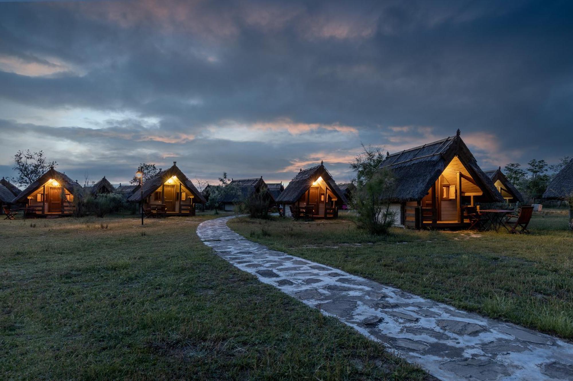 Dolphin Camping Sfantu Gheorghe  Bagian luar foto