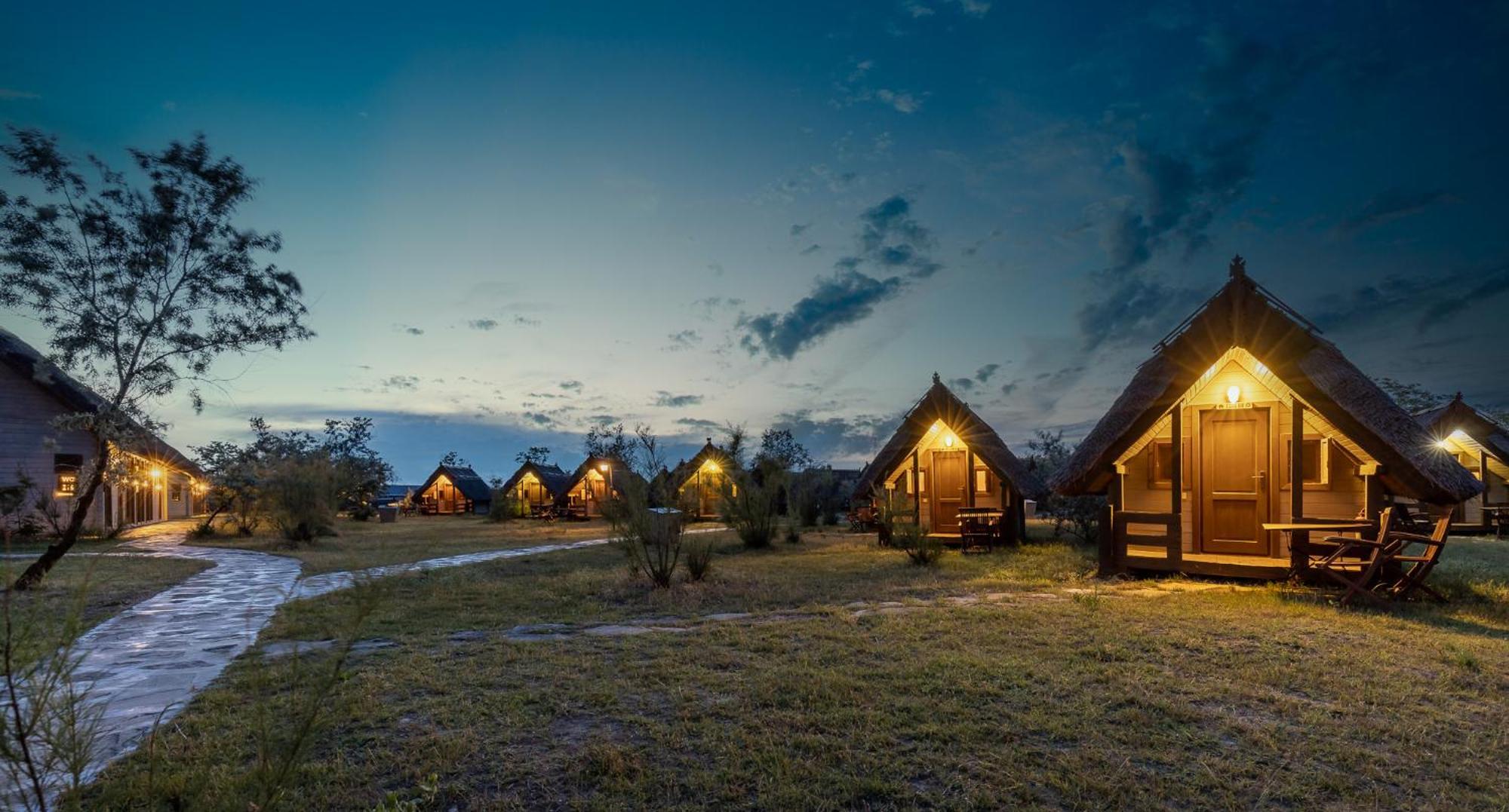Dolphin Camping Sfantu Gheorghe  Bagian luar foto
