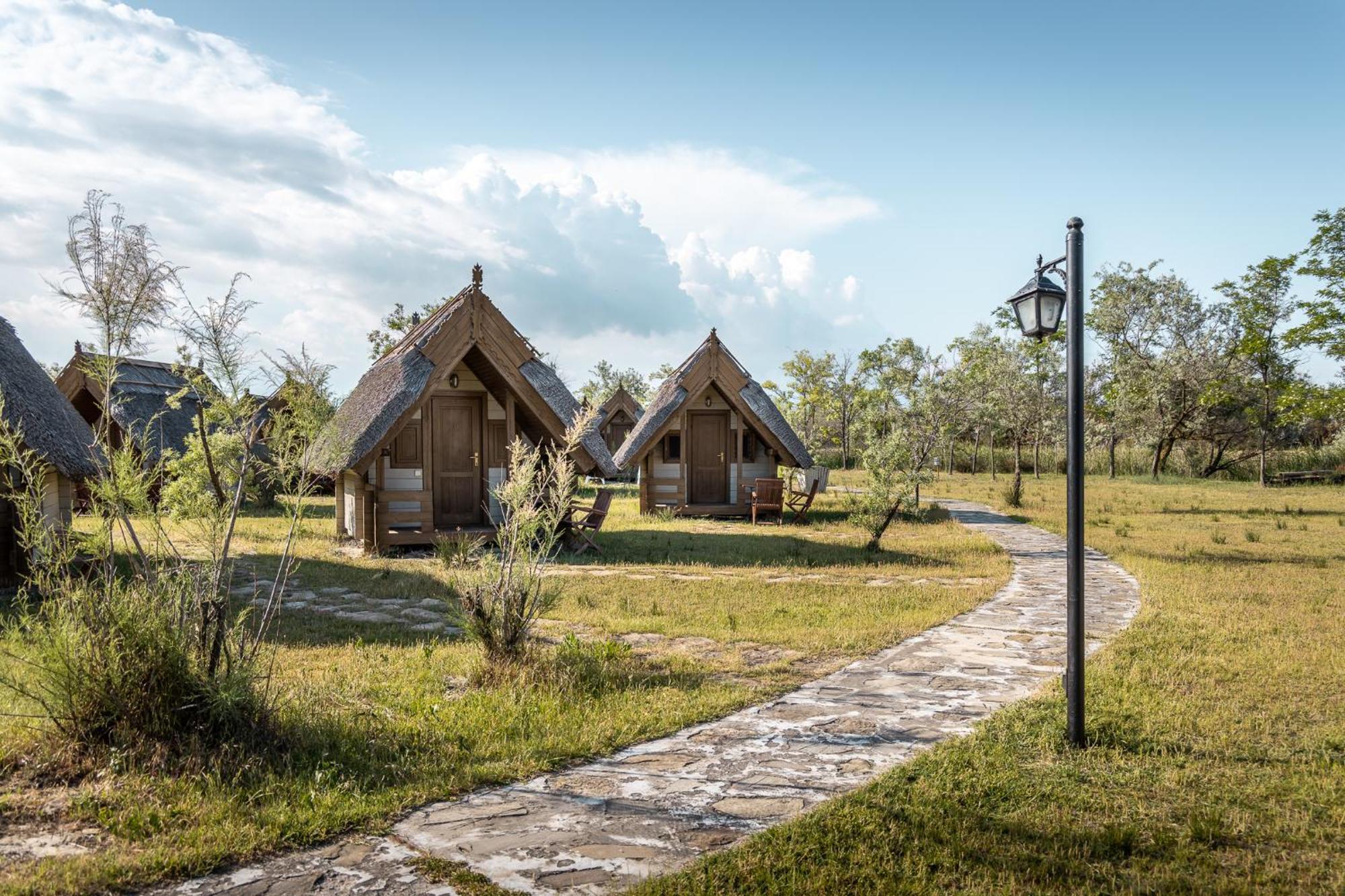 Dolphin Camping Sfantu Gheorghe  Bagian luar foto