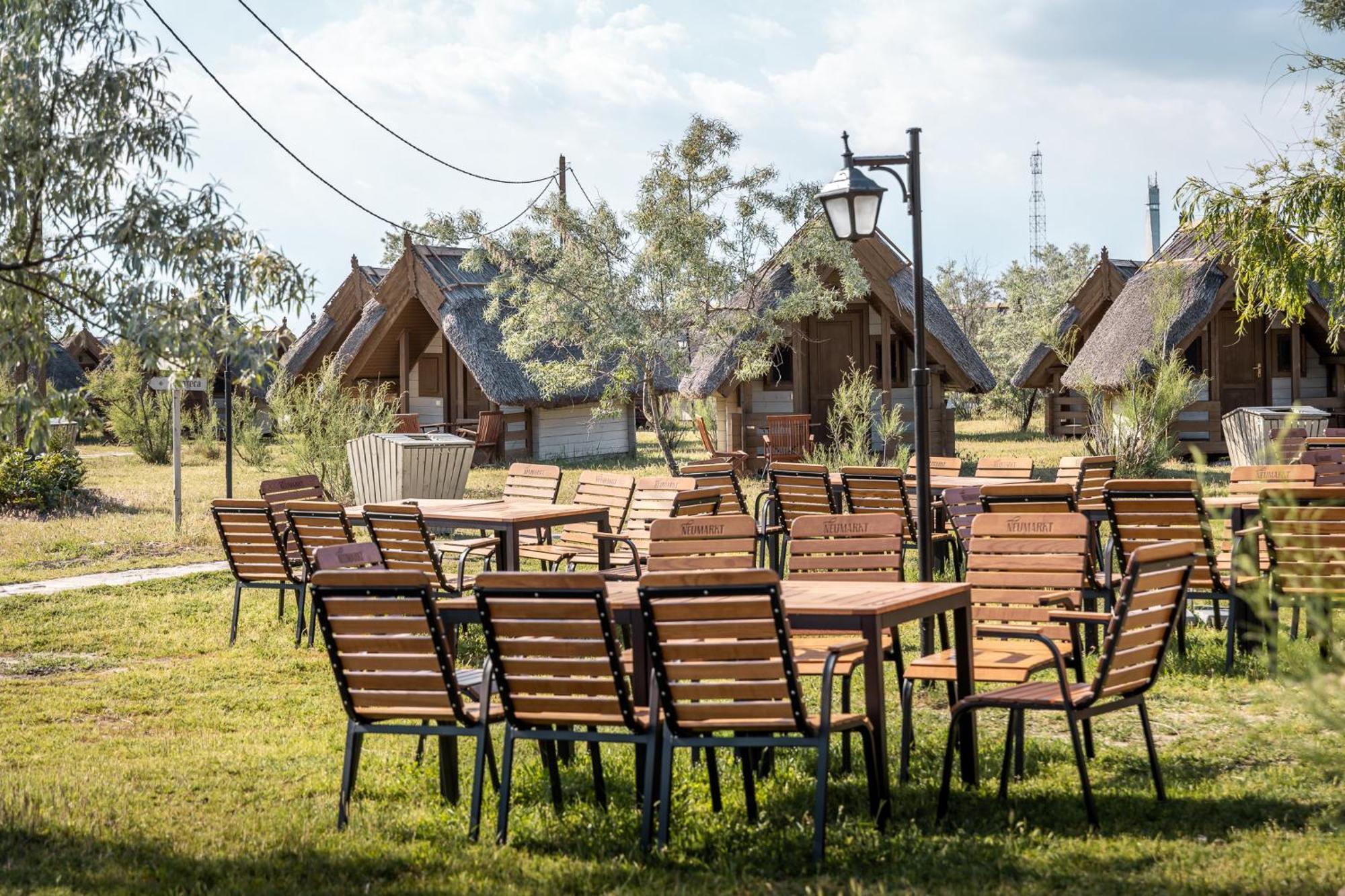 Dolphin Camping Sfantu Gheorghe  Bagian luar foto